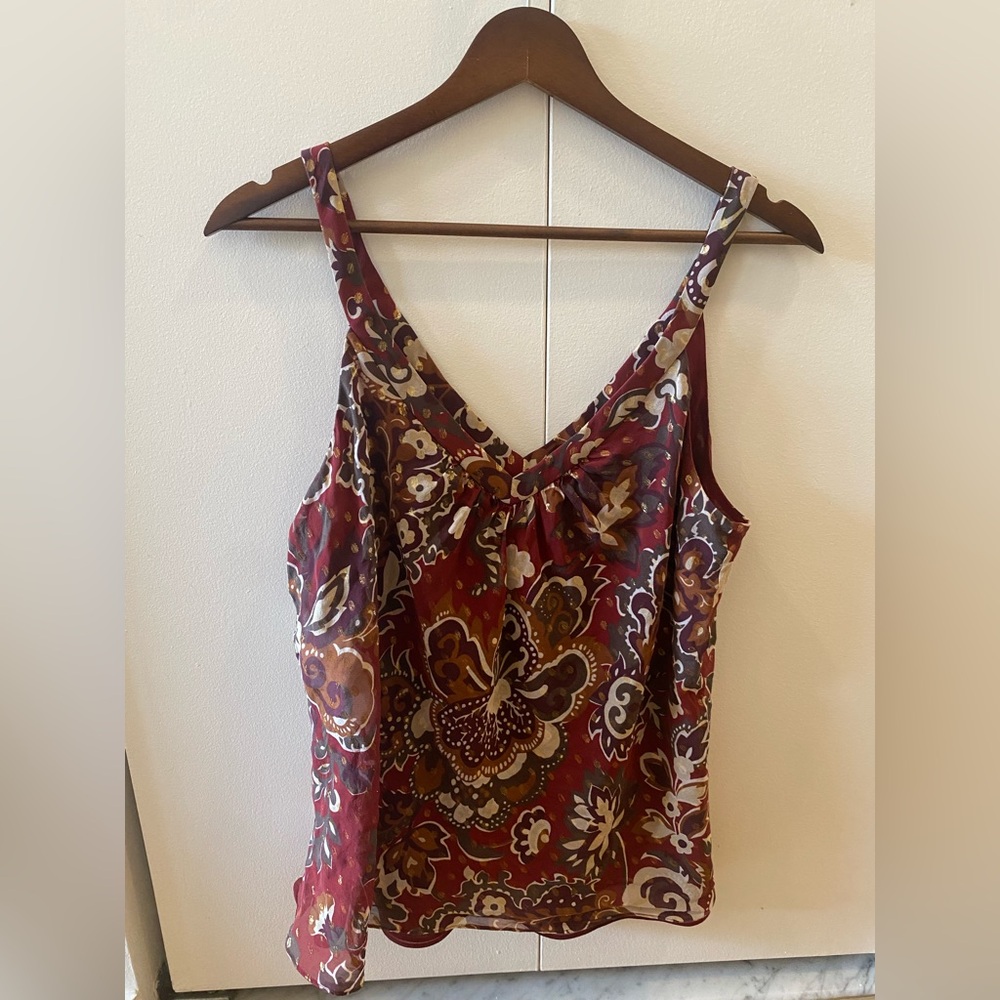 Ann Taylor floral and shiny metallic top - Size 12 / fits M/L tank